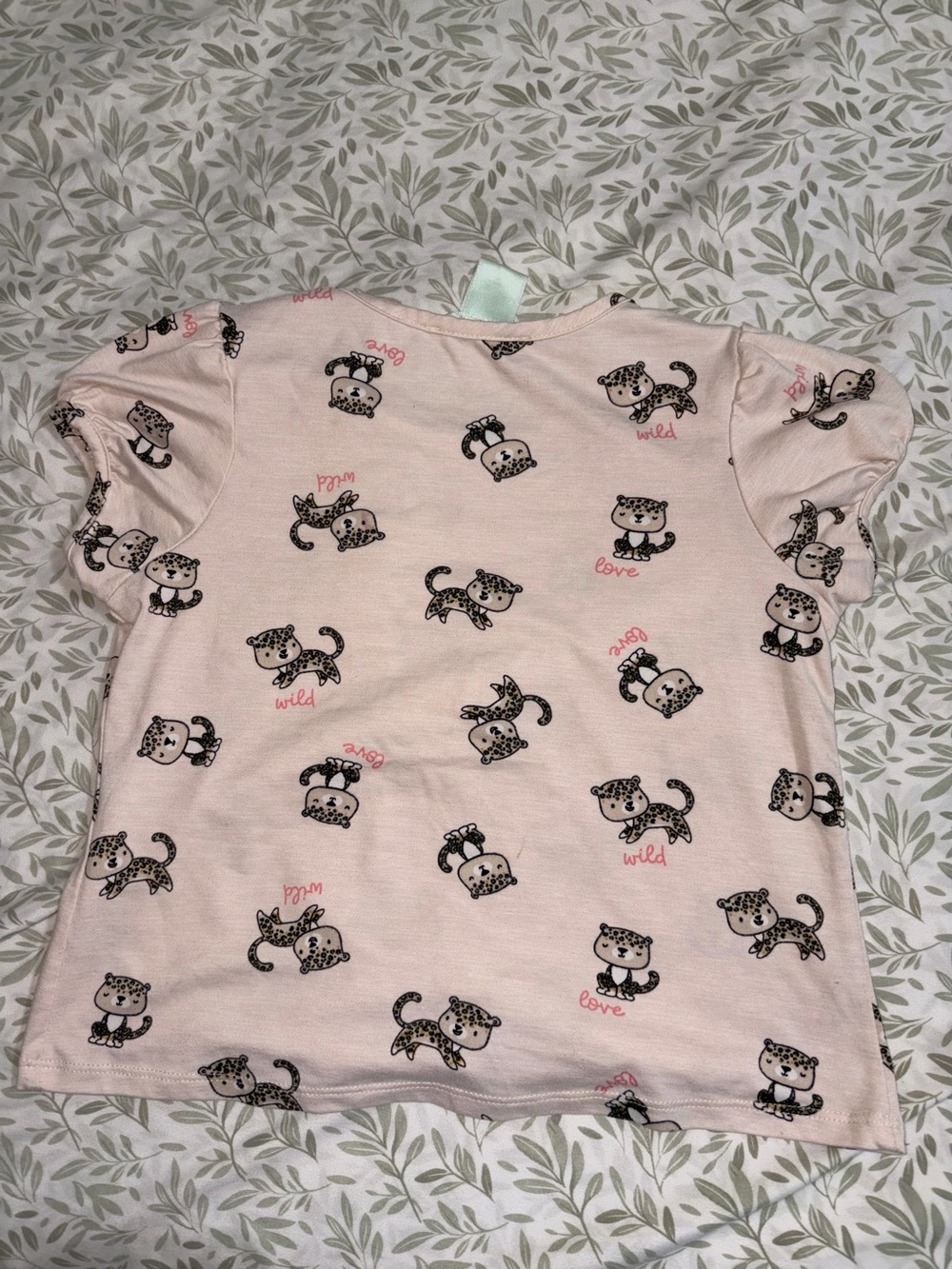 Girls' Pink Short-Sleeve Tee with Leopard Print